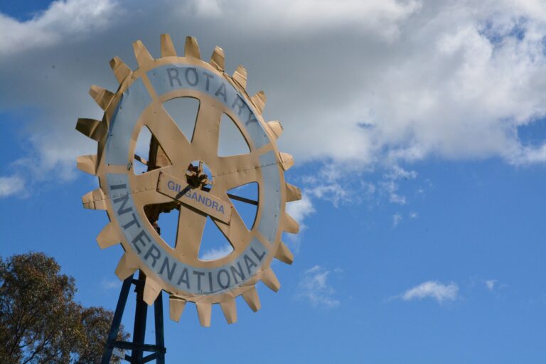 a gear shaped sign